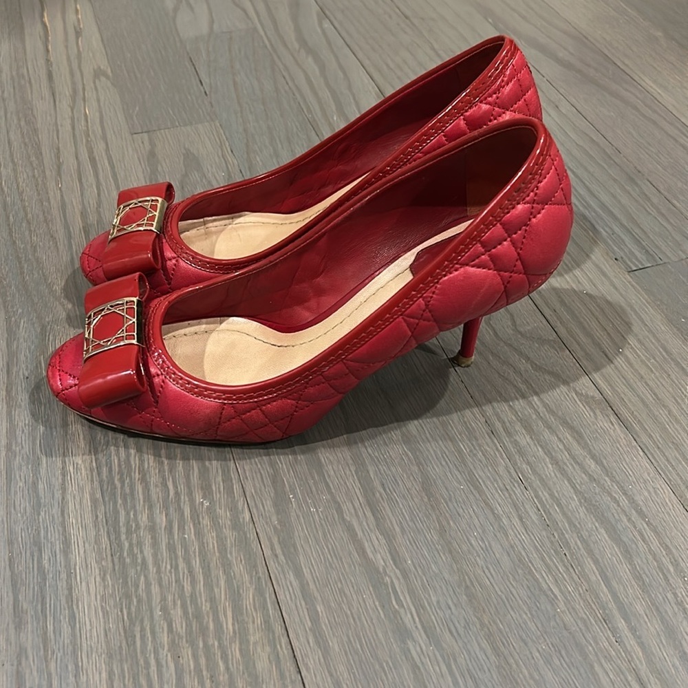 Dior Red Quilted Heels - Picture 2 of 12